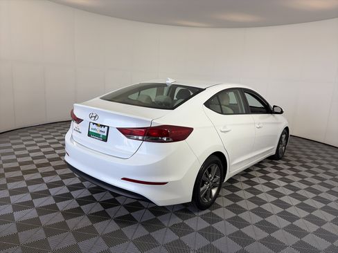 Used 2017 Hyundai Elantra SE w/ SE A/T Tech Package 03 FWD image 10