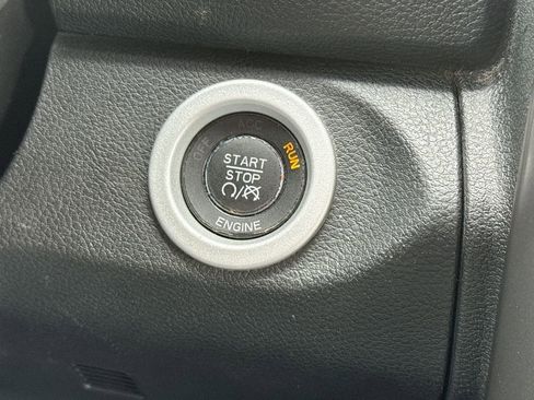 Used 2014 RAM 2500 Limited image 19