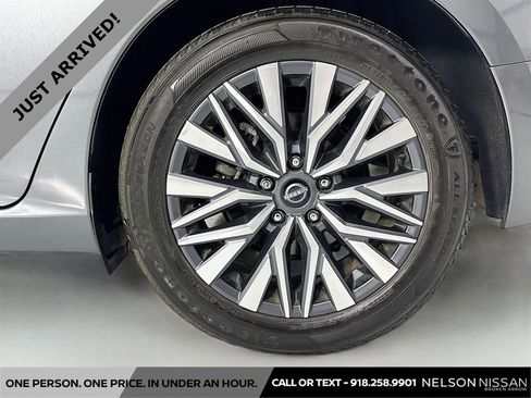 Certified 2023 Nissan Altima 2.5 SV image 28