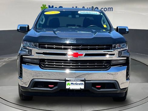 Used 2020 Chevrolet Silverado 1500 LT w/ LT Value Package AWD/4WD image 2