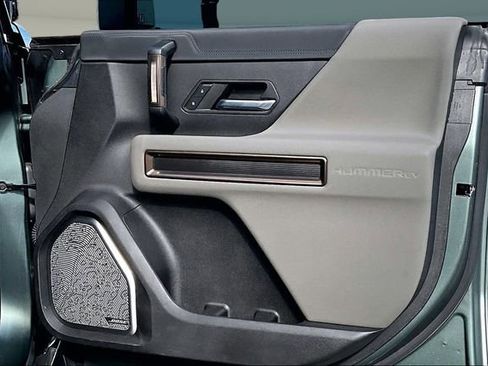 Used 2024 GMC Hummer EV 3X w/ Extreme Off-Road Package image 27