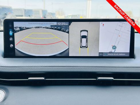 Used 2024 Genesis GV70 3.5T Sport w/ Sport Advanced Package image 12