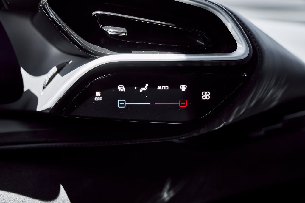 Used 2023 Ferrari 296 GTB RWD image 62