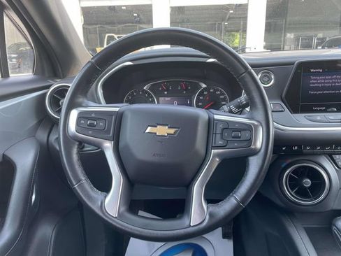 Used 2020 Chevrolet Blazer LT AWD/4WD image 16