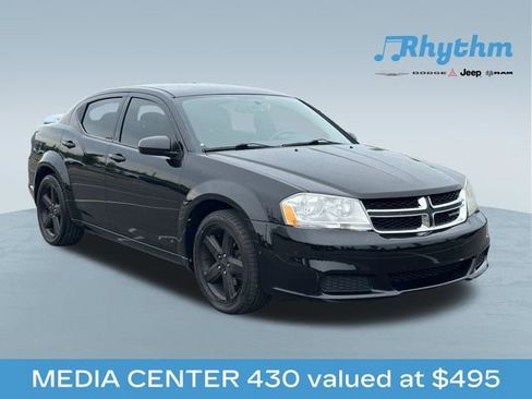 Used 2012 Dodge Avenger SXT FWD image 1