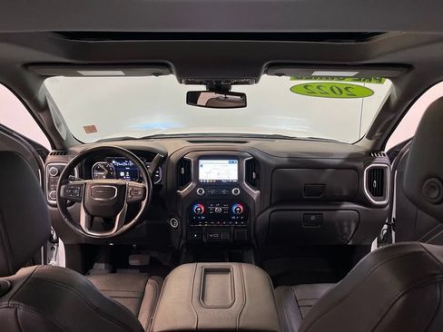 Certified 2022 GMC Sierra 1500 Denali w/ Denali Premium Package AWD/4WD image 18