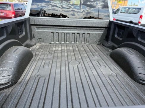 Used 2026 Ford F250 Platinum AWD/4WD image 8