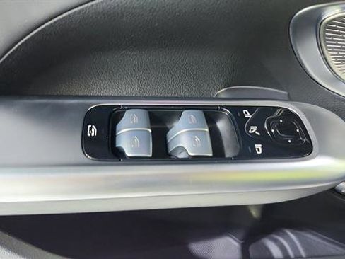 Used 2024 Mercedes-Benz C 36 AMG S image 22