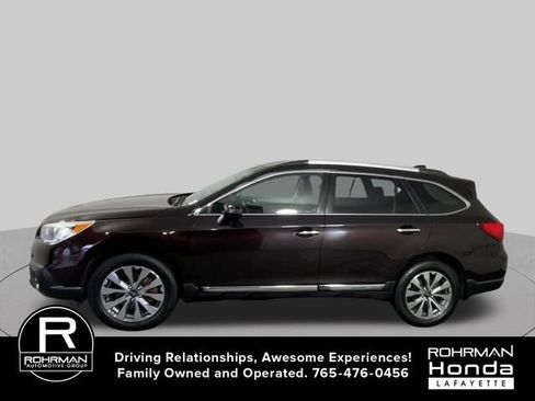 Used 2017 Subaru Outback 2.5i Touring w/ Popular Package #5A AWD/4WD image 5