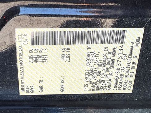 Used 2017 Nissan Maxima SR w/ Midnight Edition image 25