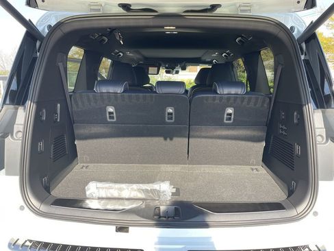 New 2026 INFINITI QX80 4WD w/ Sport Exterior Package image 28