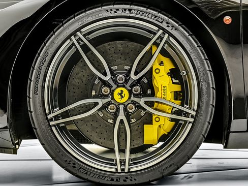 Certified 2015 Ferrari 458 Speciale A RWD image 38
