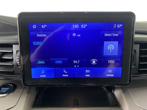 Used 2023 Ford Explorer XLT AWD/4WD image 15
