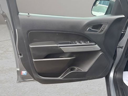 Used 2022 Chevrolet Colorado LT image 22