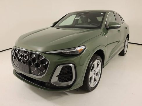 New 2026 Audi Q5 Premium Plus AWD/4WD image 1