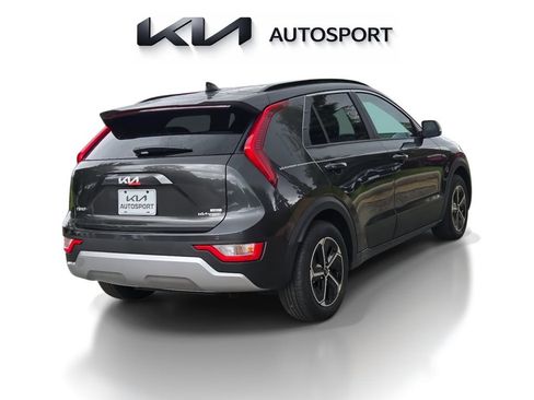 New 2026 Kia Niro EX FWD image 8