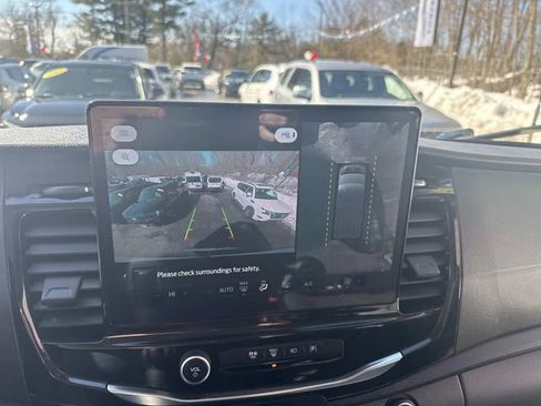 Used 2023 Ford Transit 350 XLT image 29