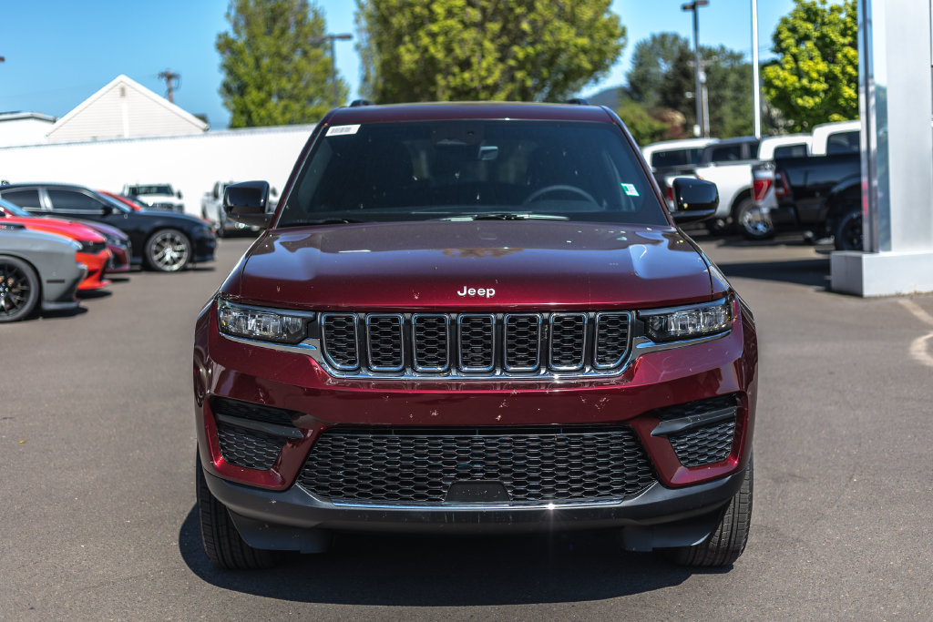New 2026 Jeep Grand Cherokee Laredo X AWD/4WD image 6