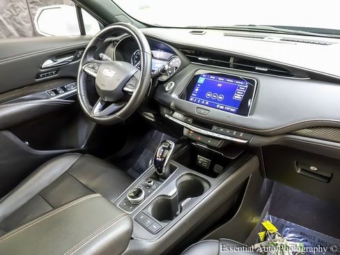 Used 2020 Cadillac XT4 Sport w/ Driver Awareness Package image 25