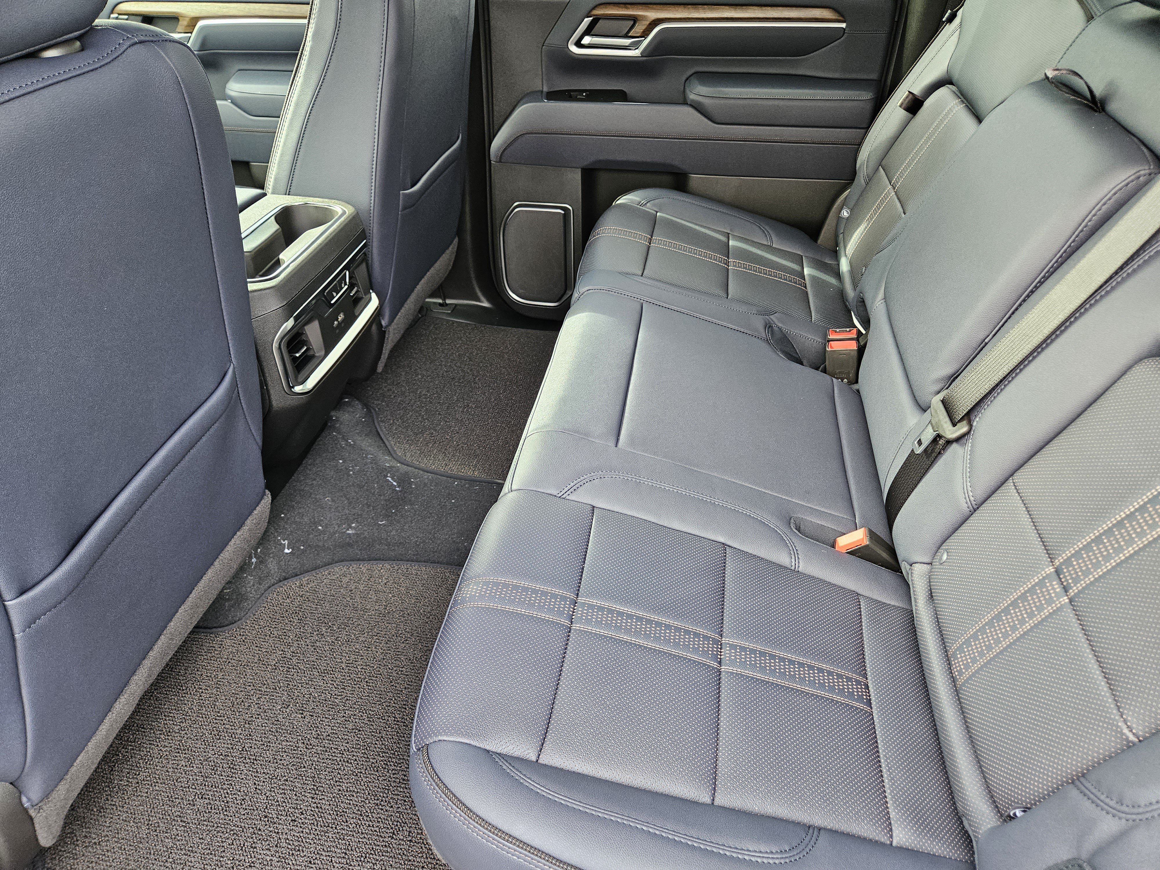New 2026 Chevrolet Silverado 2500 High Country w/ Technology Package AWD/4WD image 21
