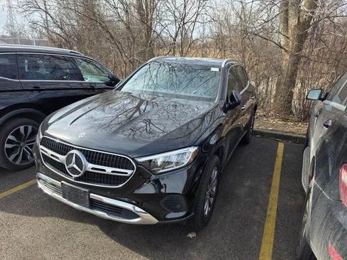 Used 2023 Mercedes-Benz GLC 300 4MATIC image 12