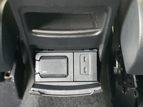 Certified 2023 Mercedes-Benz GLA 250 4MATIC image 39