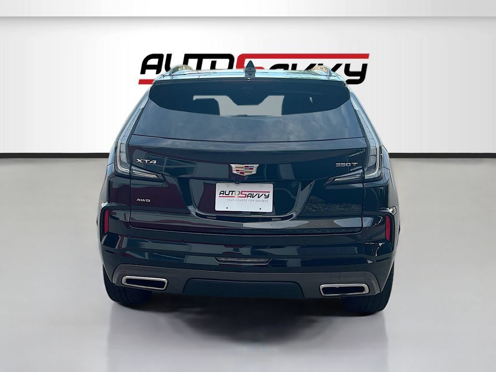 Used 2024 Cadillac XT4 Sport w/ Technology Package AWD/4WD image 6