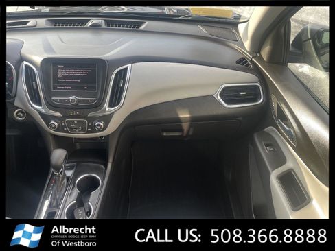 Used 2022 Chevrolet Equinox LS w/ LS Convenience Package image 22