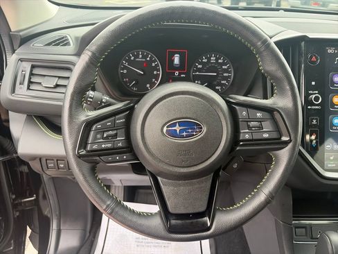 Used 2023 Subaru Ascent Onyx Edition AWD/4WD image 18