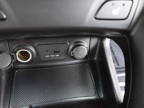 Used 2015 Hyundai Tucson SE AWD/4WD image 32