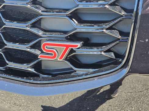 New 2026 Ford Explorer ST RWD image 22