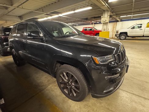 Used 2018 Jeep Grand Cherokee High Altitude AWD/4WD image 1