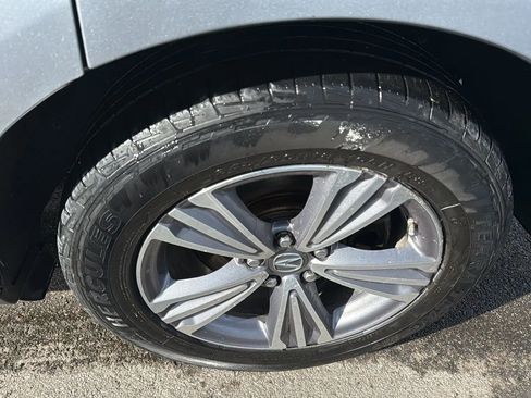 Used 2020 Acura MDX SH-AWD image 9