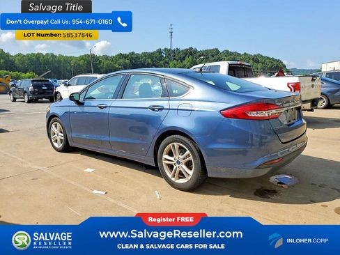 Used 2018 Ford Fusion SE w/ Fusion SE Technology Package FWD image 3
