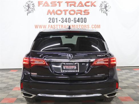 Used 2019 Acura MDX SH-AWD image 5