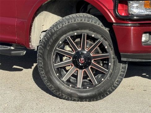 Used 2019 Ford F150 XLT w/ Equipment Group 302A Luxury image 30