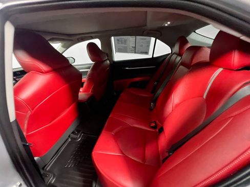 Used 2020 Toyota Camry XSE FWD image 26