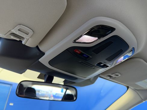 Certified 2025 Subaru Outback Premium image 23