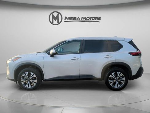 Used 2023 Nissan Rogue SV AWD/4WD image 3