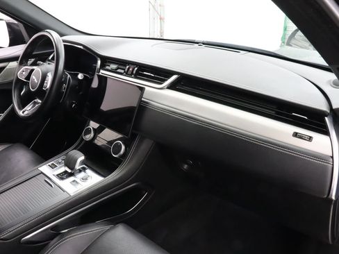 Used 2024 Jaguar F-PACE R-Dynamic S AWD/4WD image 29