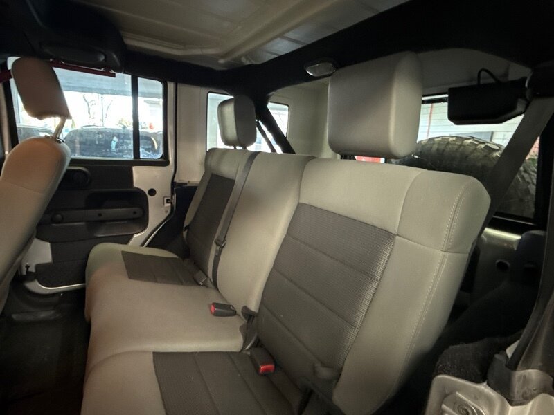 Used 2010 Jeep Wrangler Unlimited Sport AWD/4WD image 20