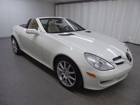 Used 2007 Mercedes-Benz SLK 350 image 1