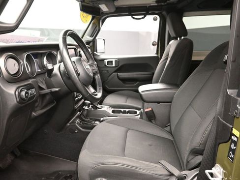 Used 2021 Jeep Wrangler Sport image 12