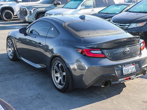 Used 2022 Toyota GR86 Premium image 7