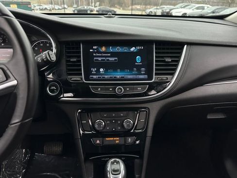 Used 2018 Buick Encore Preferred image 18