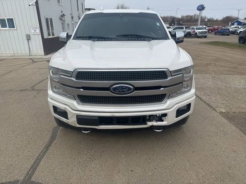 Used 2018 Ford F150 Platinum w/ Equipment Group 701A Luxury AWD/4WD image 2