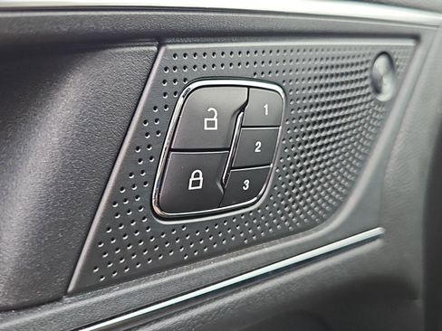 Used 2021 Ford Edge ST w/ Equipment Group 401A AWD/4WD image 25