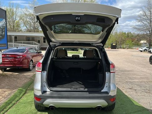 Used 2016 Ford Escape Titanium w/ Equipment Group 301A AWD/4WD image 12