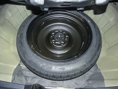 New 2025 Nissan Altima 2.5 SR w/ SR Premium Package image 28