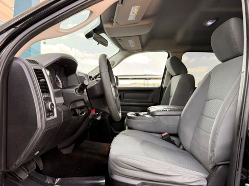 Used 2013 RAM 1500 Express RWD image 17